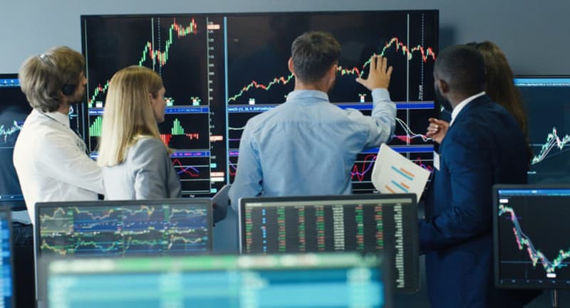 What are Analyst Ratings? and How Do You Interpret Them?