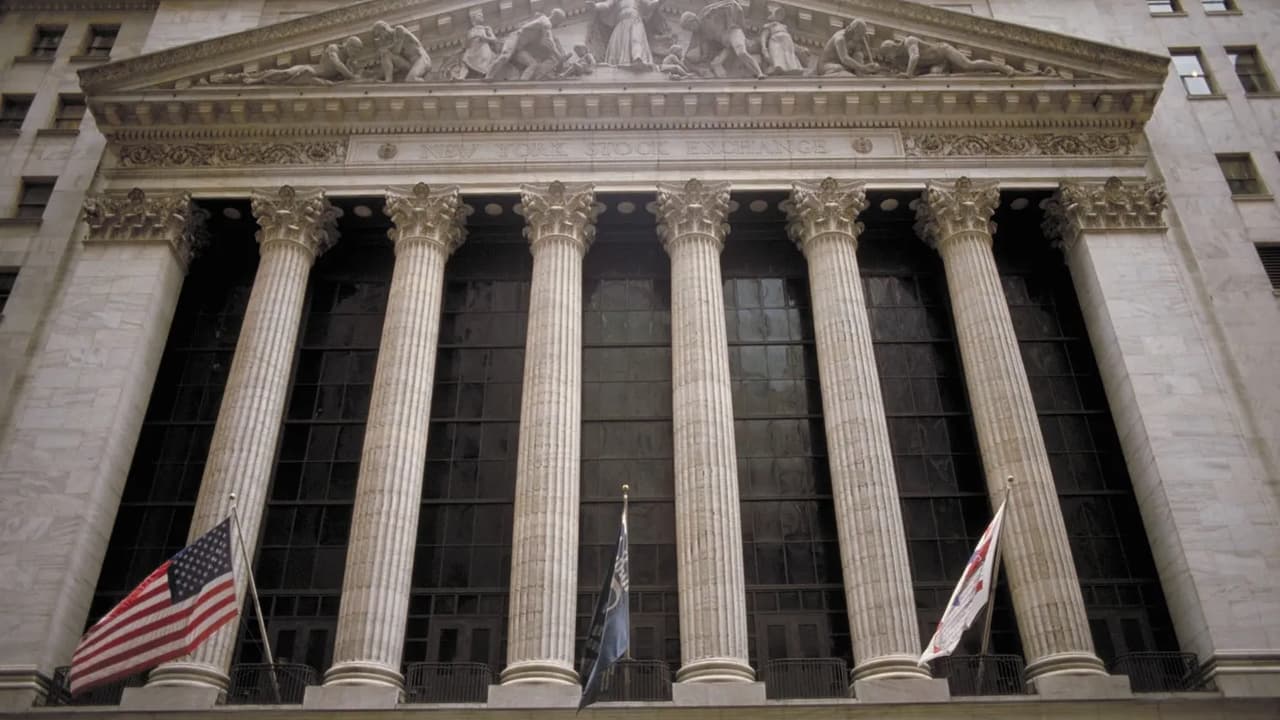 What Is the NYSE? and How Does It Operate?